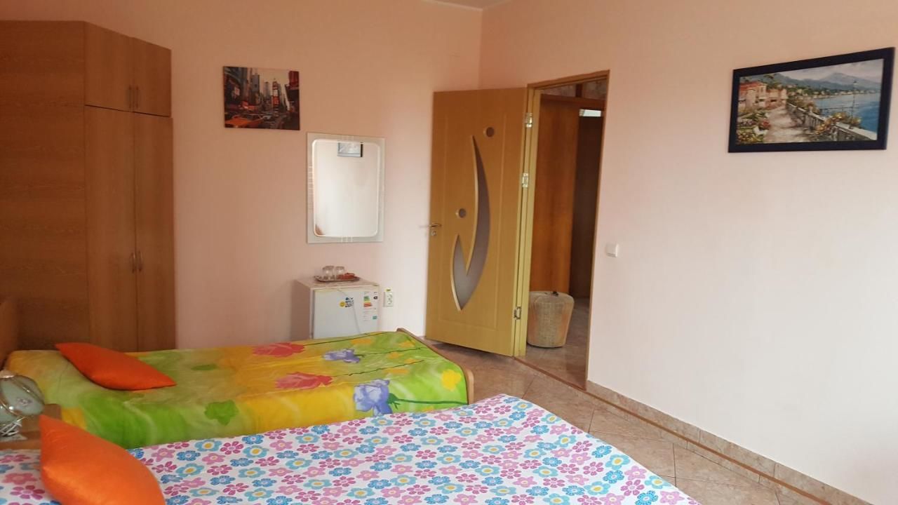 Гостевой дом Vila Liz Eforie Nord Эфорие-Норд